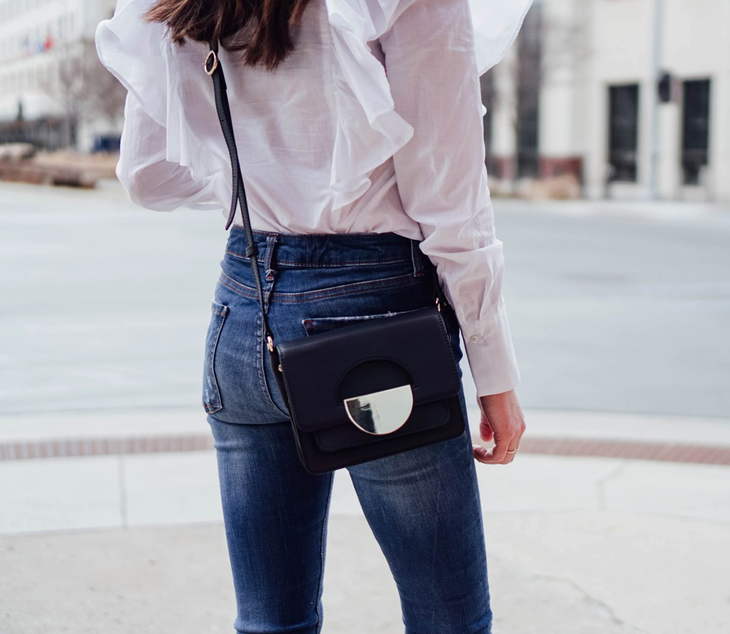  I am partnering with Marks and Spencer on TheDandyLiar.com to update my shoe wardrobe with some fresh new styles, like these gorgeous navy leather cross body bag.