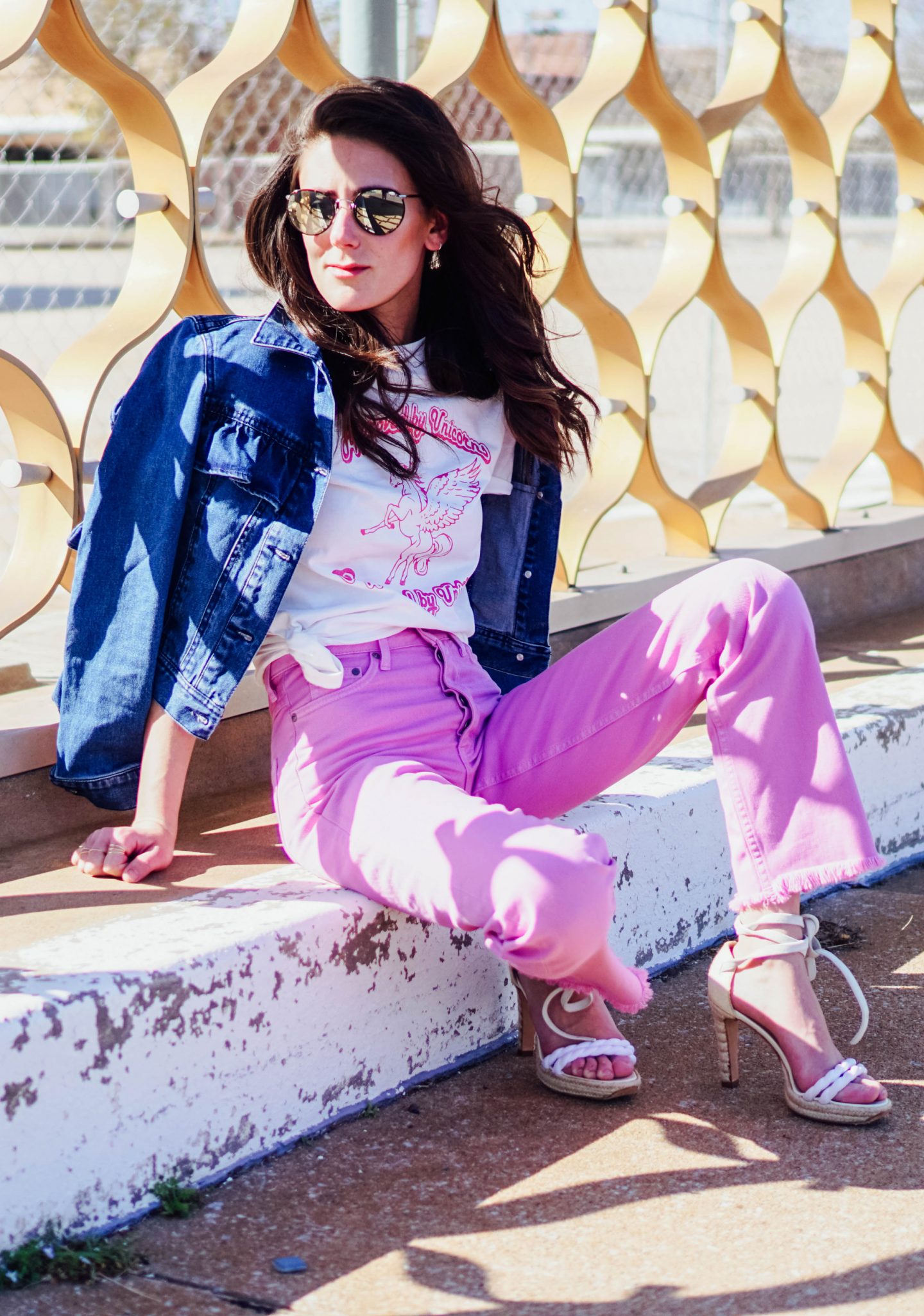 That 70's Outfit: Pink Denim + Graphic Tee - The Dandy Liar
