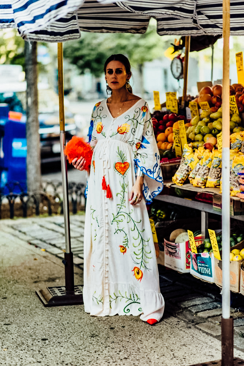 I'm sharing my 30 week bump update on TheDandyLiar.com, featuring this gorgeous Fillyboo embroidered gown that I wore during New York Fashion Week.