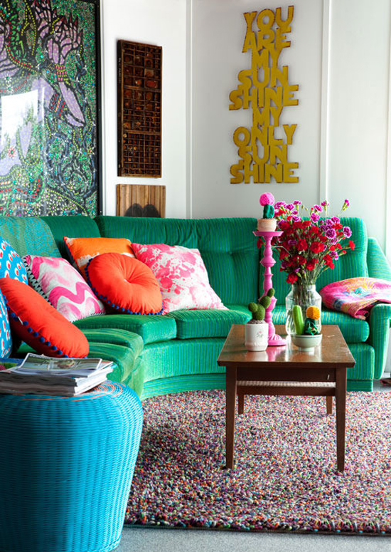 House Tour: Colorful Queensland Dwelling