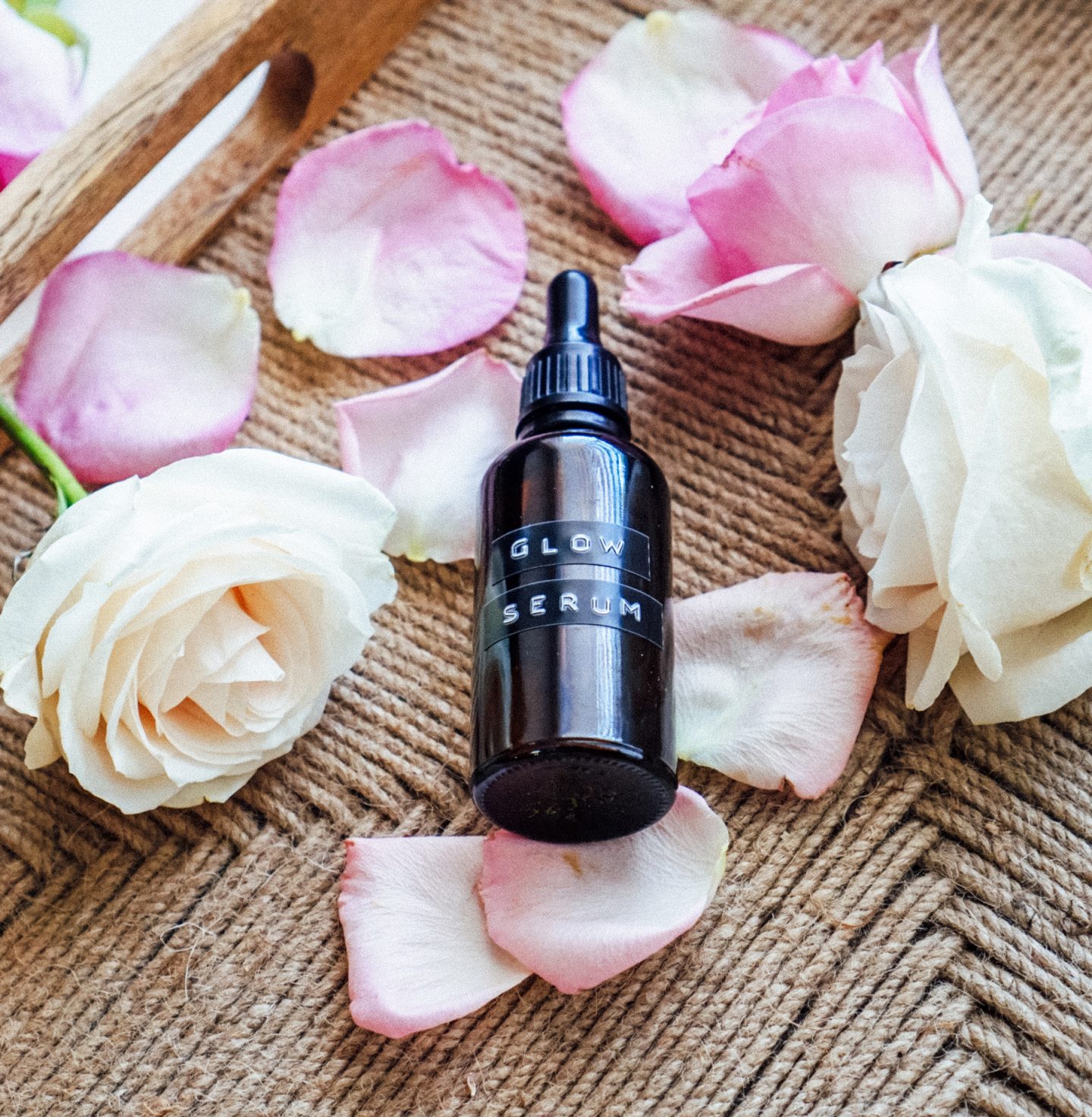 DIY Essential Oil Glow Serum